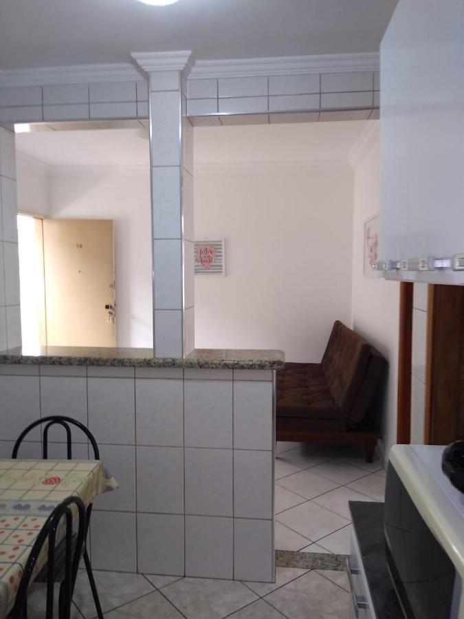 Apto No Bairro Do Gonzaga Apartment Сантос Екстериор снимка