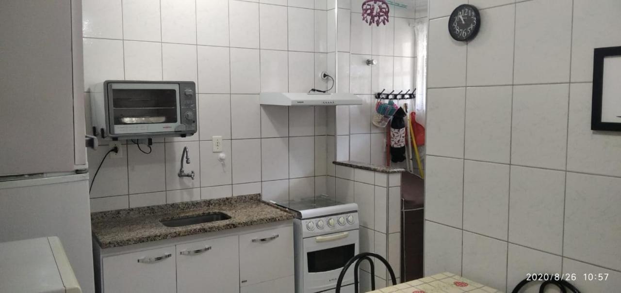 Apto No Bairro Do Gonzaga Apartment Сантос Екстериор снимка